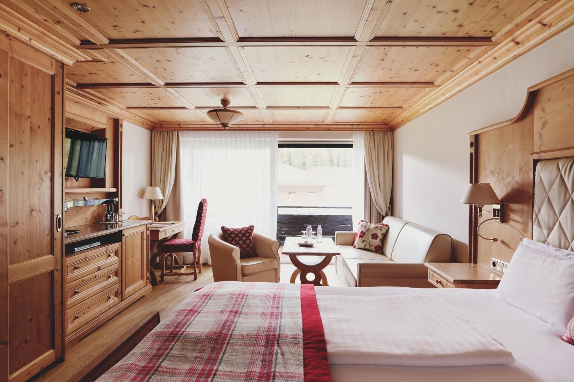 Burg Hotel Oberlech Εξωτερικό φωτογραφία